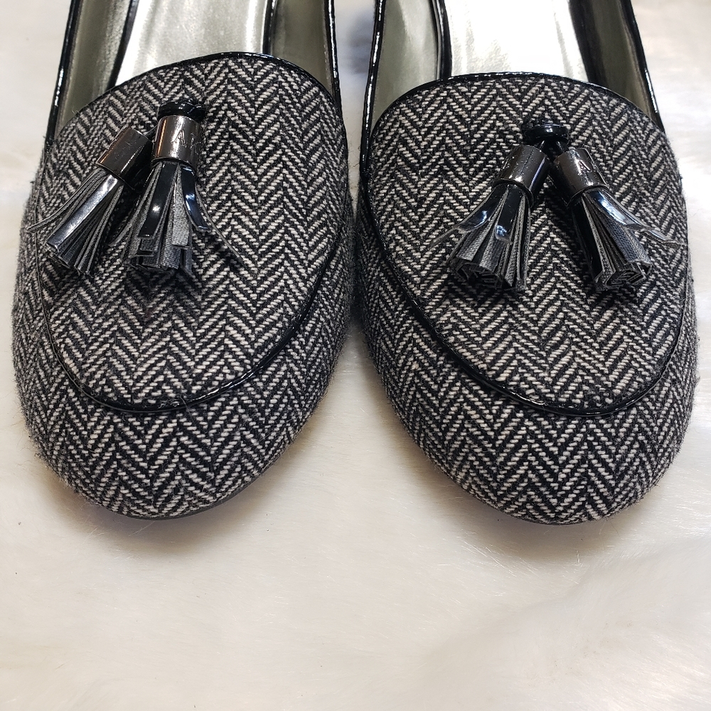 Anne Klein iFlex Black Tweed Heel - Size: 9M